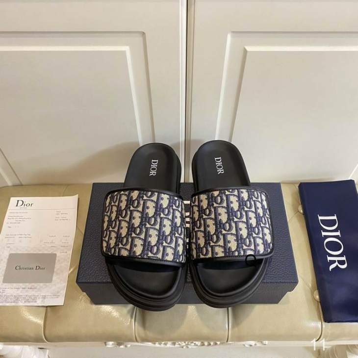 Picture of Dior Slippers _SKUDiorsz39-45SY05032908